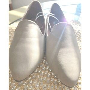 OLIVIA & Kate, New York, size 9 tan Classic Low Heels